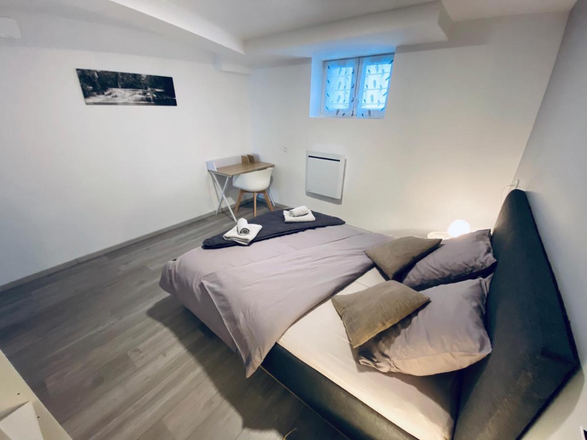 Toul Appartement Entier Avec Parking Prive Au Calme Cosy A Etage Avec Balcon ภายนอก รูปภาพ